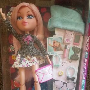 Bratz Doll #SelfieSnaps Cloe
